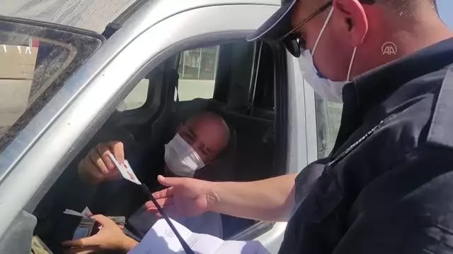 Datça'da polis ve jandarmadan 'tam kapanma' denetimleri Datça'da polis ve jandarmadan 'tam kapanma' denetimleri