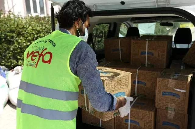 Derince'de vefa ekibinin çalışmaları sürüyor Derince'de vefa ekibinin çalışmaları sürüyor