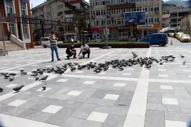 Devrek'te "tam kapanma"nın ardından cadde ve sokaklar boşaldı