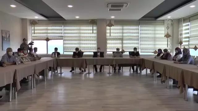 Diyarbakır anneleri, tam kapanma nedeniyle oturma eylemini otelde sürdürdü Diyarbakır anneleri, tam kapanma nedeniyle oturma eylemini otelde sürdürdü