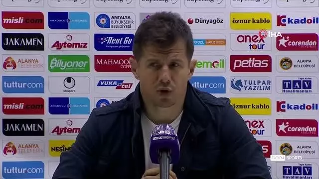 Emre Belözoğlu: 'Sonuna kadar yolumuza devam edeceğiz' Emre Belözoğlu: 'Sonuna kadar yolumuza devam edeceğiz'