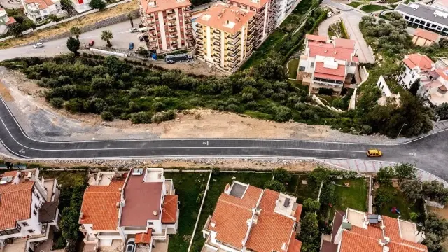 Enver Reis Caddesi'nde yenileme çalışmaları tamamlandı