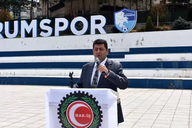 Hak-İş üyeleri, 1 Mayıs Emek ve Dayanışma Gününü kutladı Hak-İş üyeleri, 1 Mayıs Emek ve Dayanışma Gününü kutladı