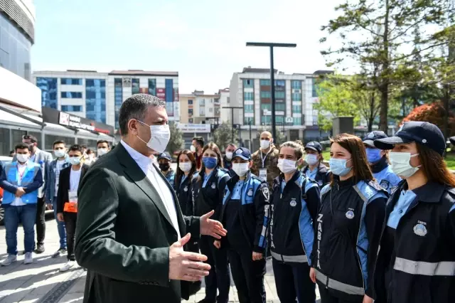 Esenyurt'ta pandemi destek ekibi, 43 mahallenin tamamına hizmet veriyor