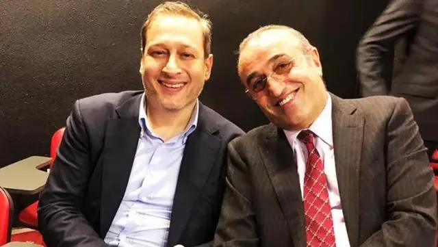 G.Saray başkan adayı Burak Elmas: Doğru ortam ve yönetimle Fatih Terim fark yaratır, tarlada resim çektirmeyle de bu işler olmuyor G.Saray başkan adayı Burak Elmas: Doğru ortam ve yönetimle Fatih Terim fark yaratır, tarlada resim çektirmeyle de bu işler olmuyor