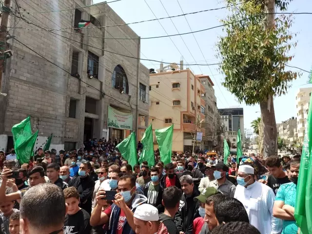 - Gazze'de genel seçimlerin ertelemesine karşı protesto - Gazze'de genel seçimlerin ertelemesine karşı protesto