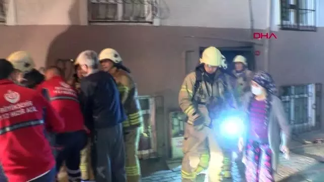 GÜNGÖREN'DE 5 KATLI BİNANIN ELEKTRİK PANOSUNDAKİ YANGIN PANİĞE NEDEN OLDU GÜNGÖREN'DE 5 KATLI BİNANIN ELEKTRİK PANOSUNDAKİ YANGIN PANİĞE NEDEN OLDU