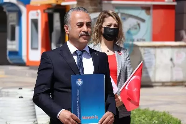 Hak-İş Denizli Şube Başkanı: Geleceğimiz ve emeğimiz için umutluyuz Hak-İş Denizli Şube Başkanı: Geleceğimiz ve emeğimiz için umutluyuz