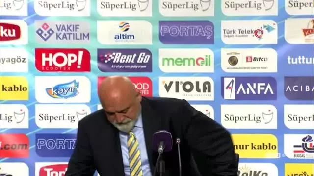 Hikmet Karaman: 'Mağlubiyeti hak etmeyen bir oyun süreci ortaya koyduk' Hikmet Karaman: 'Mağlubiyeti hak etmeyen bir oyun süreci ortaya koyduk'
