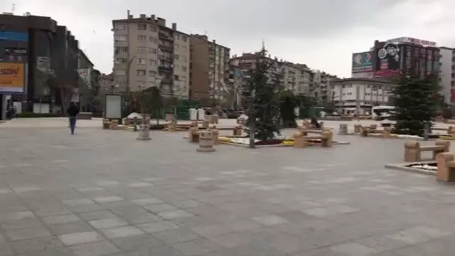 İç Anadolu'da 'tam kapanmayla' sessizlik hakim İç Anadolu'da 'tam kapanmayla' sessizlik hakim