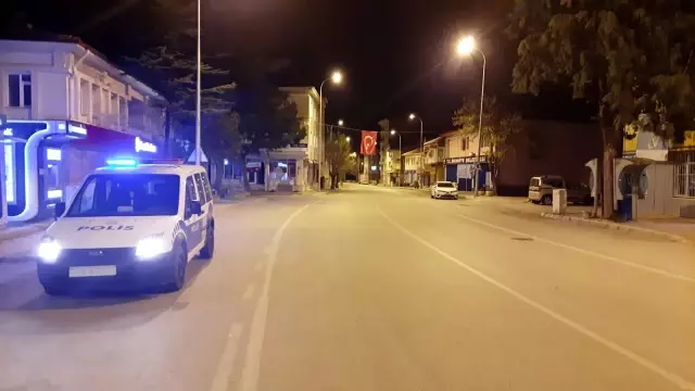 İhsaniye ilçesini sessize bürüdü İhsaniye ilçesini sessize bürüdü