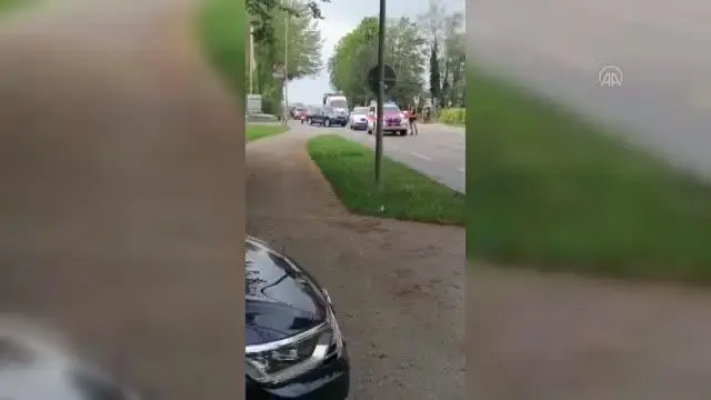 İsviçre Türk Toplumu merkezine bombalı tehdit! Kasabaya giriş çıkışlar kapatıldı İsviçre Türk Toplumu merkezine bombalı tehdit! Kasabaya giriş çıkışlar kapatıldı