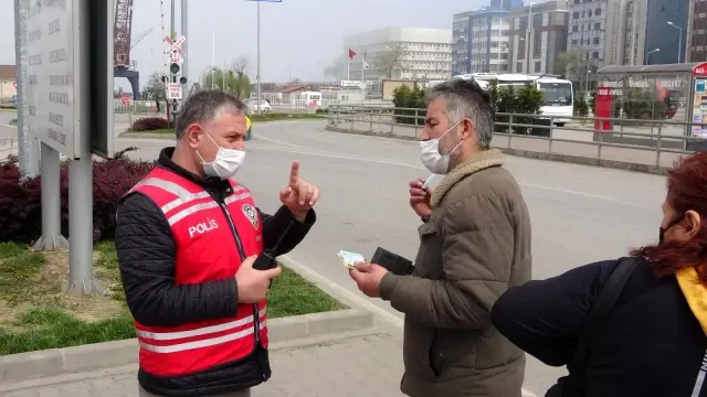 Besni'de tam kapanma başladı Besni'de tam kapanma başladı
