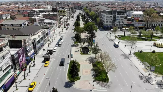Kapanma öncesi oluşan yoğunluk yerini sessizliğe bıraktı Kapanma öncesi oluşan yoğunluk yerini sessizliğe bıraktı