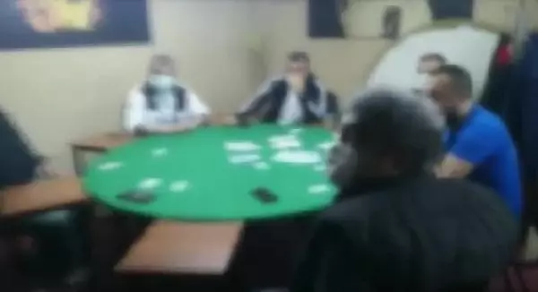 KARTAL'DA KIRAATHANEYE KUMAR BASKINI KAMERADA KARTAL'DA KIRAATHANEYE KUMAR BASKINI KAMERADA