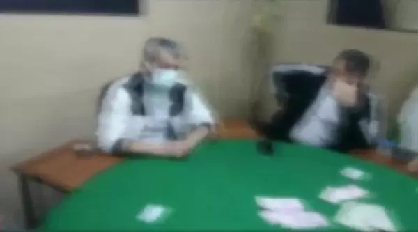 KARTAL'DA KIRAATHANEYE KUMAR BASKINI KAMERADA KARTAL'DA KIRAATHANEYE KUMAR BASKINI KAMERADA