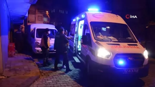 Kavga yasak dinlemedi: 1 yaralı Kavga yasak dinlemedi: 1 yaralı