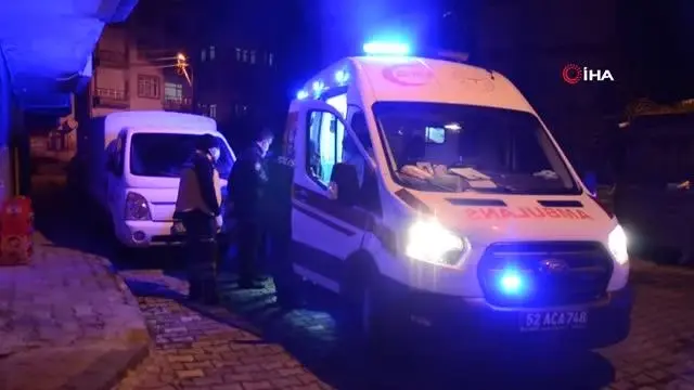 Kavga yasak dinlemedi: 1 yaralı Kavga yasak dinlemedi: 1 yaralı