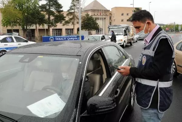 KAYSERİ'DE 50 NOKTADA 'TAM KAPANMA' DENETİMİ KAYSERİ'DE 50 NOKTADA 'TAM KAPANMA' DENETİMİ