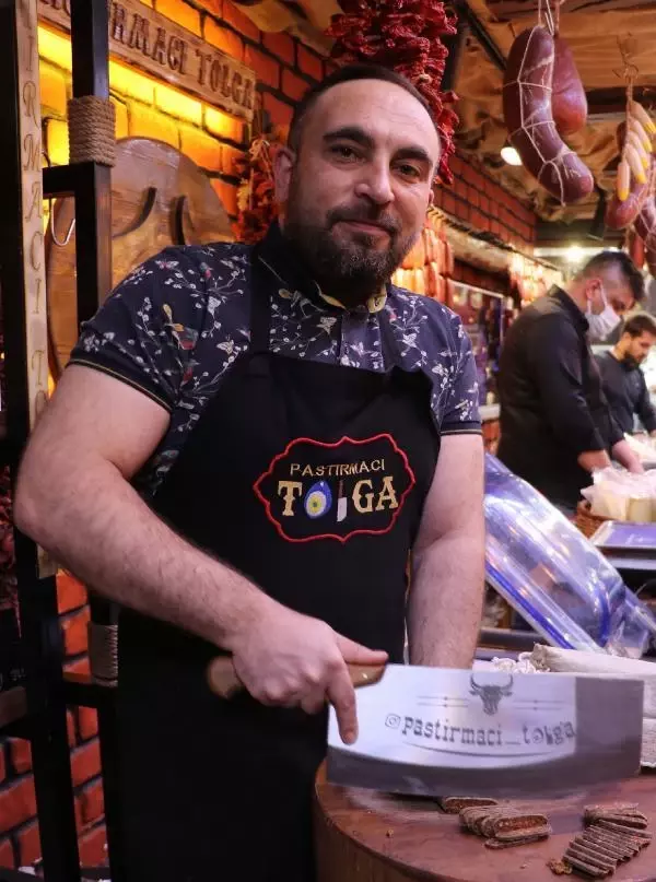 KAYSERİ'DE GLÜTENSİZ SUCUK ÜRETİLDİ KAYSERİ'DE GLÜTENSİZ SUCUK ÜRETİLDİ