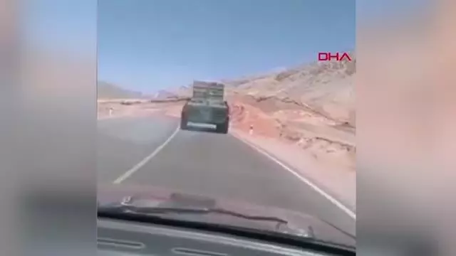Kırgızistan-Tacikistan sınırında silahlı çatışma: 39 can kaybı Kırgızistan-Tacikistan sınırında silahlı çatışma: 39 can kaybı