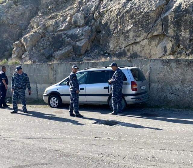 Kırgızistan-Tacikistan sınırındaki taşlı kavganın çatışmaya dönüştüğü kanlı olayda ölü sayısı 39'a yükseldi Kırgızistan-Tacikistan sınırındaki taşlı kavganın çatışmaya dönüştüğü kanlı olayda ölü sayısı 39'a yükseldi