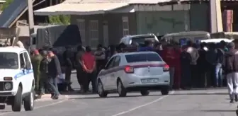 Kalkınma Bakanlığı: Kırgızistan-Tacikistan sınırındaki çatışmada ölü sayısı 39'a yükseldi Kalkınma Bakanlığı: Kırgızistan-Tacikistan sınırındaki çatışmada ölü sayısı 39'a yükseldi