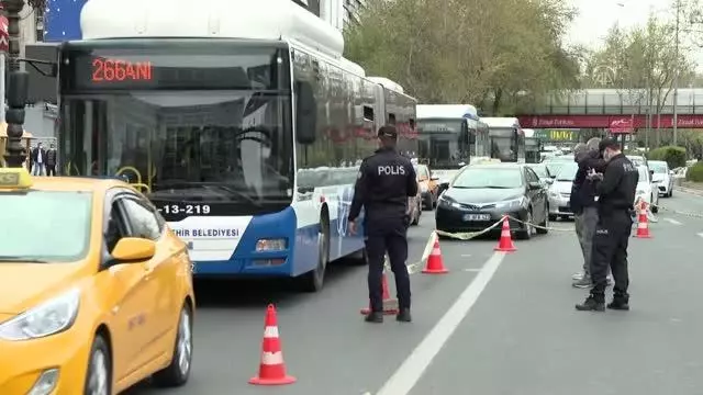 Kızılay Meydanı'nda trafik denetimi (2) Kızılay Meydanı'nda trafik denetimi (2)