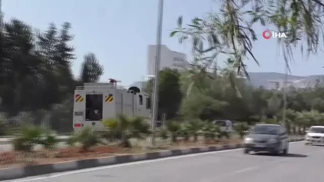 Son dakika: - KKTC'de kışlada korkutan yangın Son dakika: - KKTC'de kışlada korkutan yangın