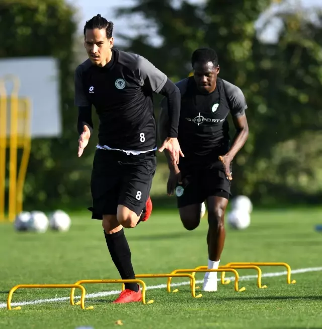 Konyaspor'da Fatih Karagümrük maçı hazırlıkları devam ediyor Konyaspor'da Fatih Karagümrük maçı hazırlıkları devam ediyor