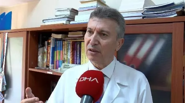 Koronavirüse karşı 'alkol' ve 'sigara' uyarısı Koronavirüse karşı 'alkol' ve 'sigara' uyarısı