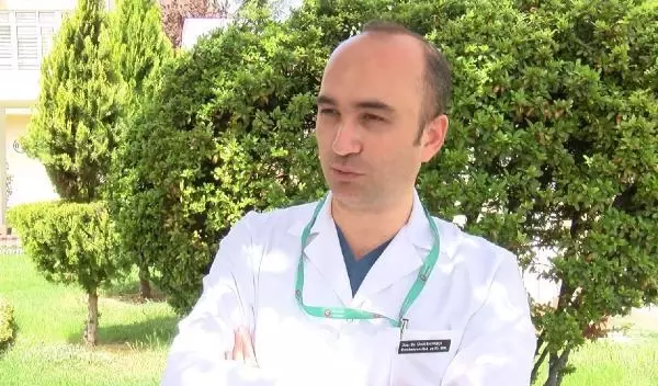 Koronavirüse karşı 'alkol' ve 'sigara' uyarısı Koronavirüse karşı 'alkol' ve 'sigara' uyarısı