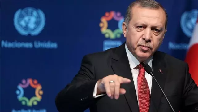 Kremlin: Erdoğan'ın Türkiye'yi ileriye götürme şekli ABD'nin hoşuna gitmiyor, bu yüzden ses yükseltmeye çalışıyorlar Kremlin: Erdoğan'ın Türkiye'yi ileriye götürme şekli ABD'nin hoşuna gitmiyor, bu yüzden ses yükseltmeye çalışıyorlar