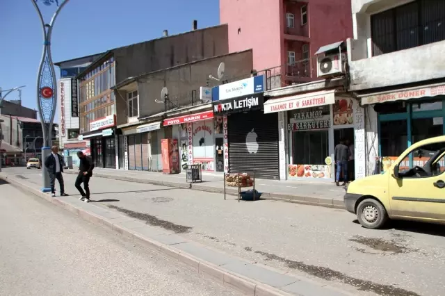 Malazgirt'te sokaklar boş kaldı Malazgirt'te sokaklar boş kaldı