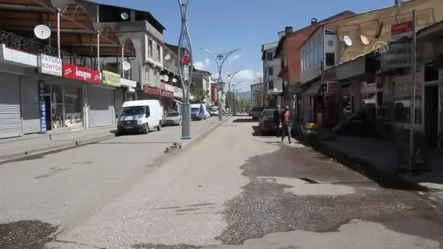 Malazgirt'te 'tam kapanma' ile sessizlik hakim oldu Malazgirt'te 'tam kapanma' ile sessizlik hakim oldu