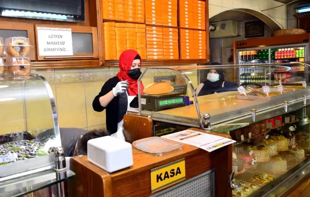 Manavgat'ta zincir market ve fırınlara denetim Manavgat'ta zincir market ve fırınlara denetim