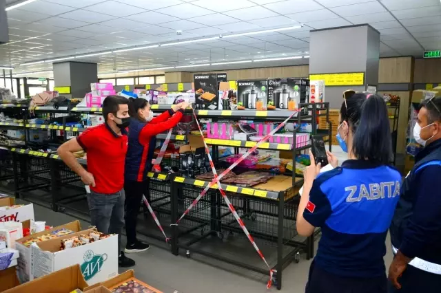 Manavgat'ta zincir market ve fırınlara denetim Manavgat'ta zincir market ve fırınlara denetim