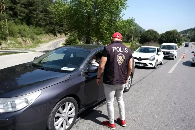 Manisa'da tam kapanma denetimi Manisa'da tam kapanma denetimi