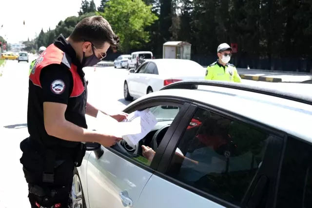 Manisa'da tam kapanma denetimi Manisa'da tam kapanma denetimi