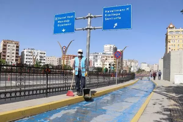 MARDİN'DE 'TAM KAPANMA' SESSİZLİĞİ MARDİN'DE 'TAM KAPANMA' SESSİZLİĞİ