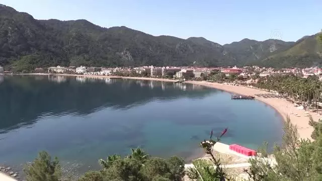 Bodrum'da 'tam kapanma'nın ilk gününde sessizlik hakim Bodrum'da 'tam kapanma'nın ilk gününde sessizlik hakim