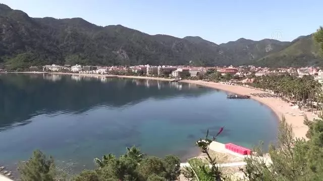 Bodrum'da 'tam kapanma'nın ilk gününde sessizlik hakim Bodrum'da 'tam kapanma'nın ilk gününde sessizlik hakim