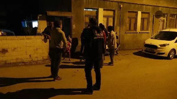 MASKELİ 3 KİŞİ, SAHUR VAKTİ IRAKLI AİLEYE DEHŞETİ YAŞATTI MASKELİ 3 KİŞİ, SAHUR VAKTİ IRAKLI AİLEYE DEHŞETİ YAŞATTI