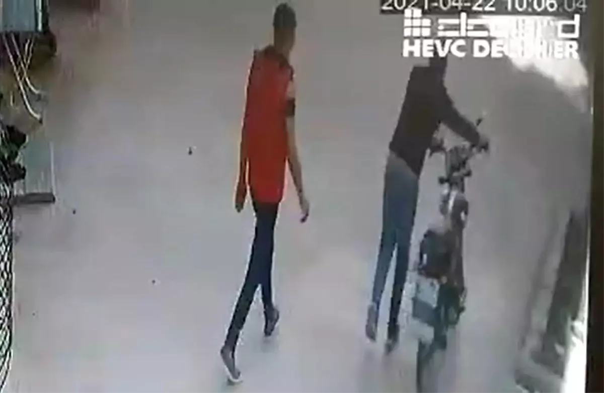 Motosiklet hırsızları yakayı ele verdi