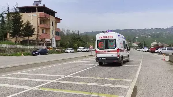 Son dakika gündem: ORDU'DA PARKE FABRİKASINDA YANGIN; 3 İŞÇİ DUMANDAN ETKİLENDİ Son dakika gündem: ORDU'DA PARKE FABRİKASINDA YANGIN; 3 İŞÇİ DUMANDAN ETKİLENDİ