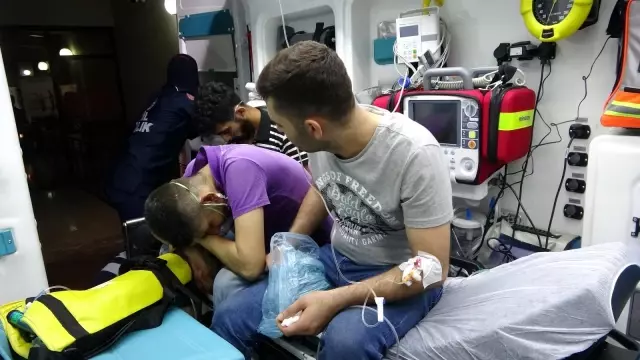 Osmaniye'de 106 tekstil işçisi iftar yemeğinde zehirlendi Osmaniye'de 106 tekstil işçisi iftar yemeğinde zehirlendi