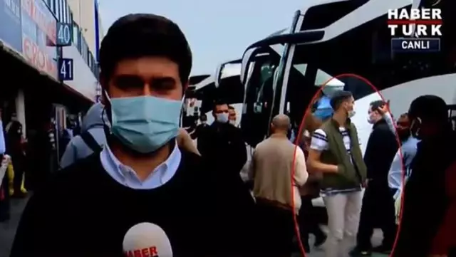 Otogar bombacıları Habertürk TV canlı yayınında kadraja girmiş Otogar bombacıları Habertürk TV canlı yayınında kadraja girmiş