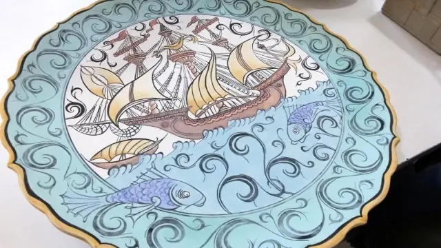 Pandemiyi fırsata çevirip çini ustası oldular Pandemiyi fırsata çevirip çini ustası oldular