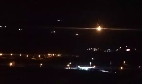 'Pençe' ve 'Eren' operasyonlarının sürdüğü Şırnak'ta askeri hareketlilik: Teröristlere ait hedefler ateş altına alındı 'Pençe' ve 'Eren' operasyonlarının sürdüğü Şırnak'ta askeri hareketlilik: Teröristlere ait hedefler ateş altına alındı