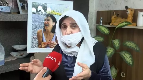 PINAR GÜLTEKİN'İN ANNESİ: SANKİ ONUN KOKUSU BURNUMA GELİYOR PINAR GÜLTEKİN'İN ANNESİ: SANKİ ONUN KOKUSU BURNUMA GELİYOR